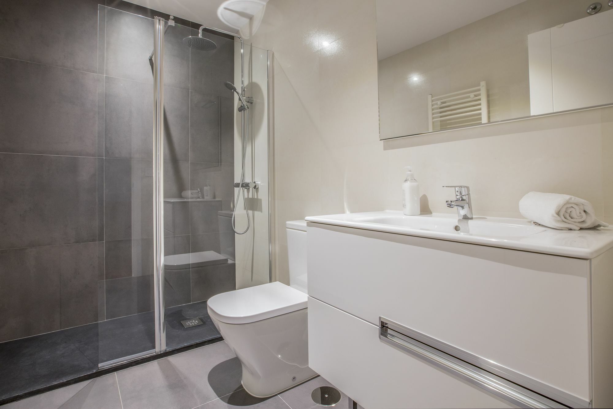 Slow Suites Augusto มาดริด ภายนอก รูปภาพ